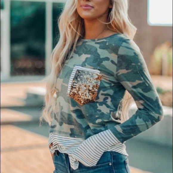 Tops - Camo Stripe Pocket Sequins Long Sleeve O-neck Top